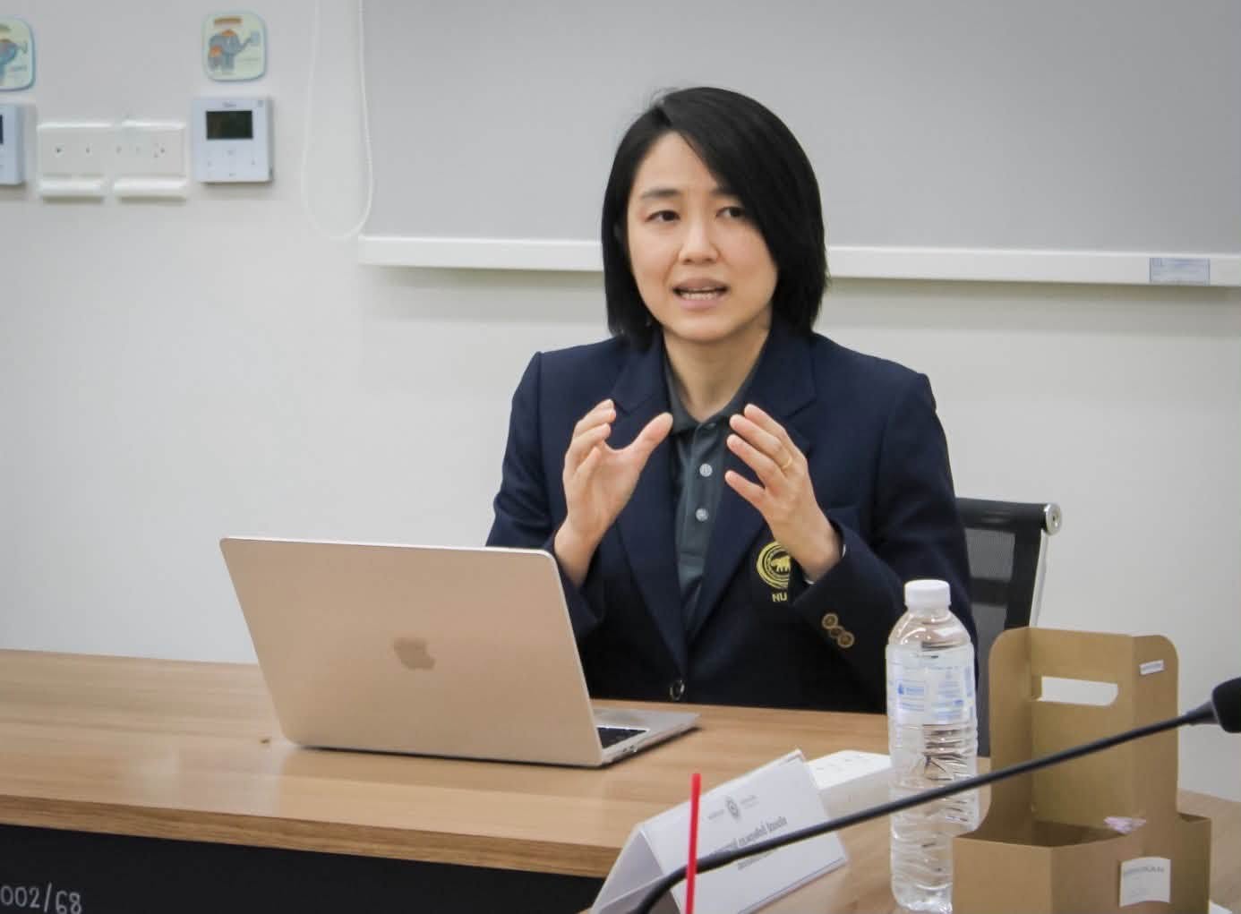 คณะโลจิสติกส์และดิจิทัลซัพพลายเชน ได้ดำเนินการประชุมและรับการติดตามประเมินผลการปฏิบัติงานของคณบดี ปีที่ 1